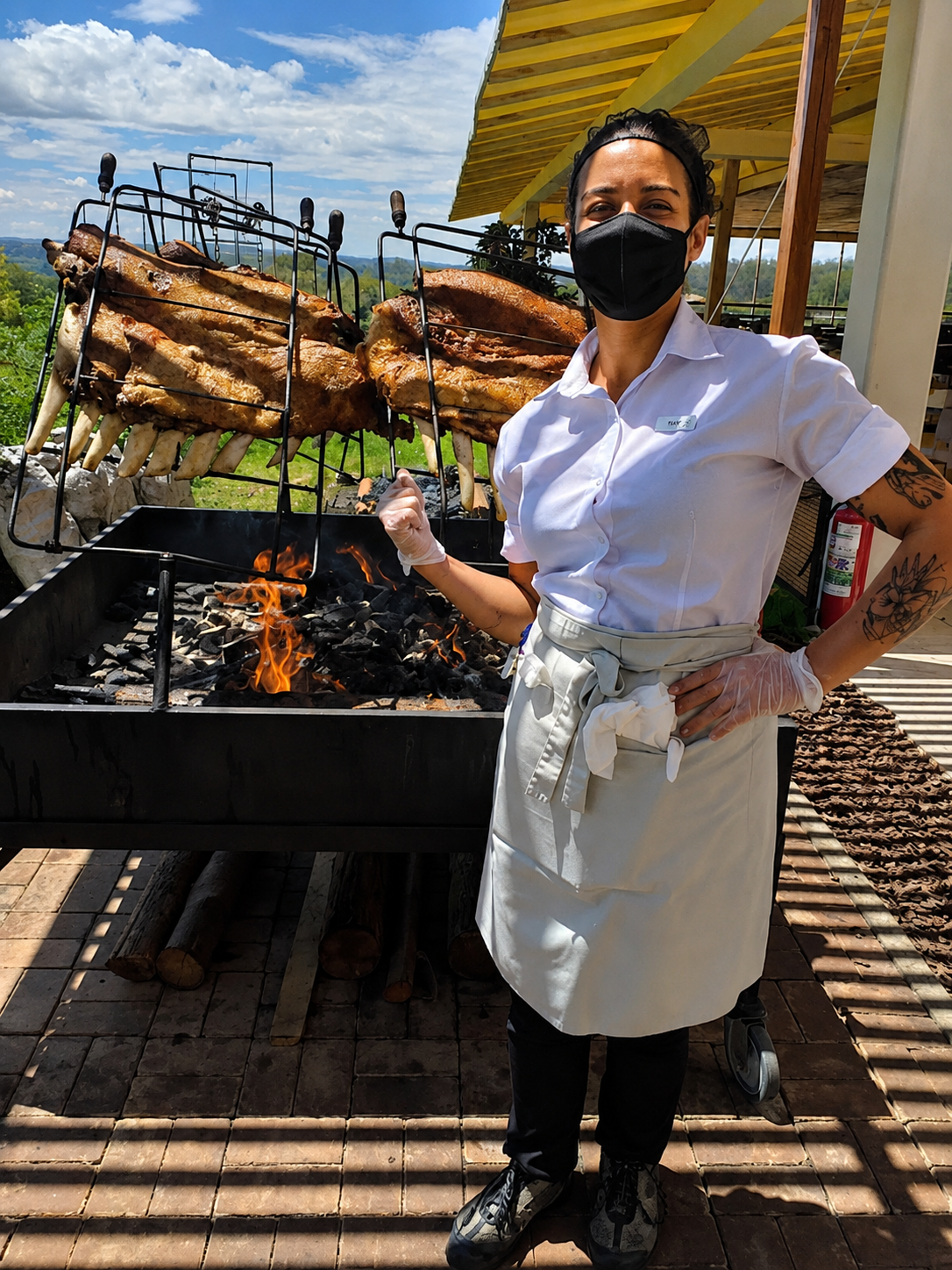 Operação de churrasco premium