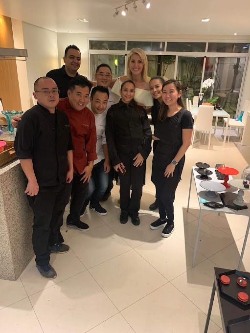 Equipe com chefs parceiros