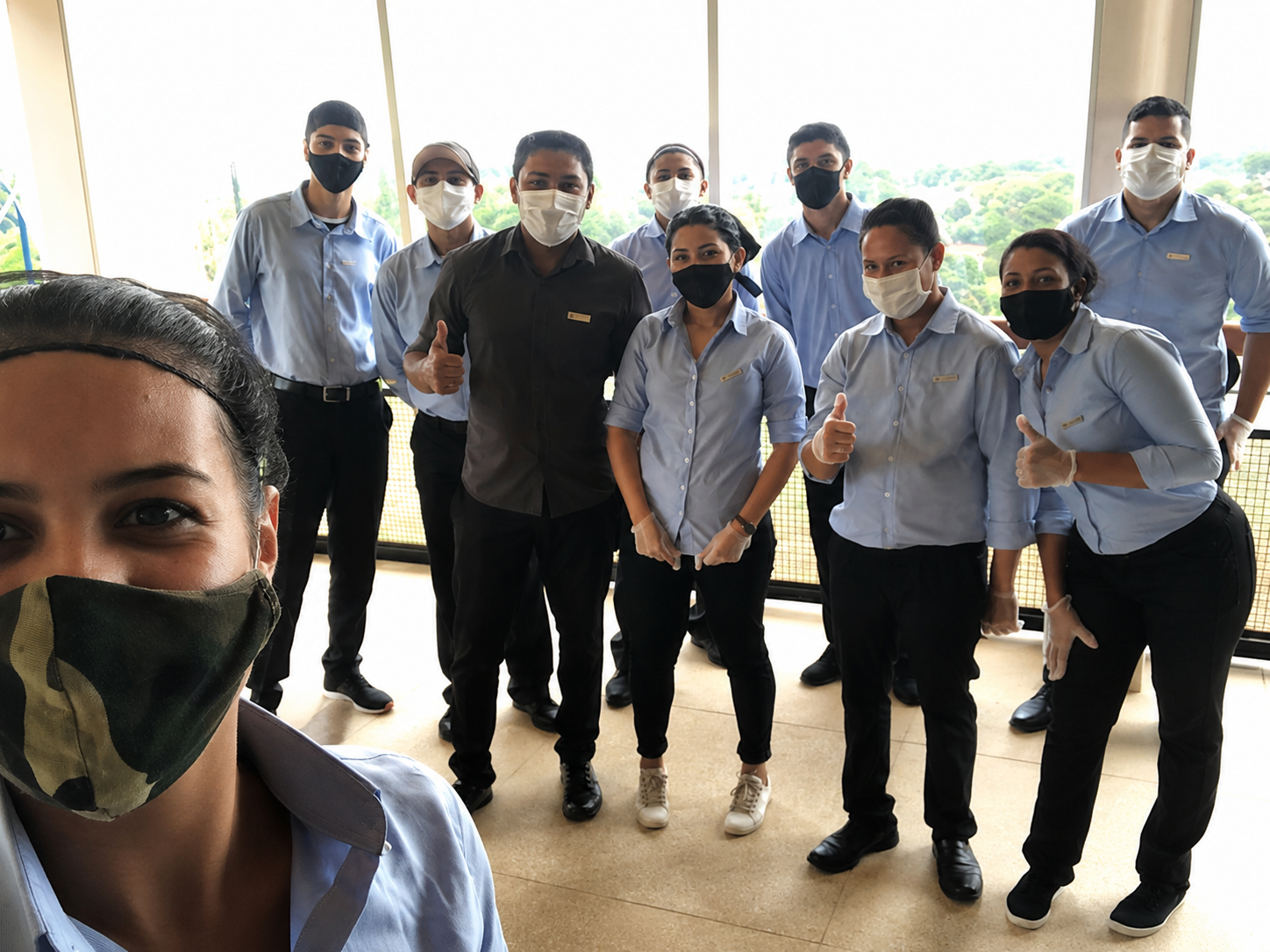 Equipe A&B em hotel